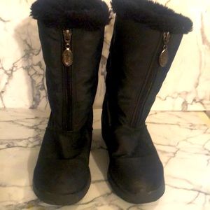 London Fog Weatherproof “Andrea” boots w/Faux Fur